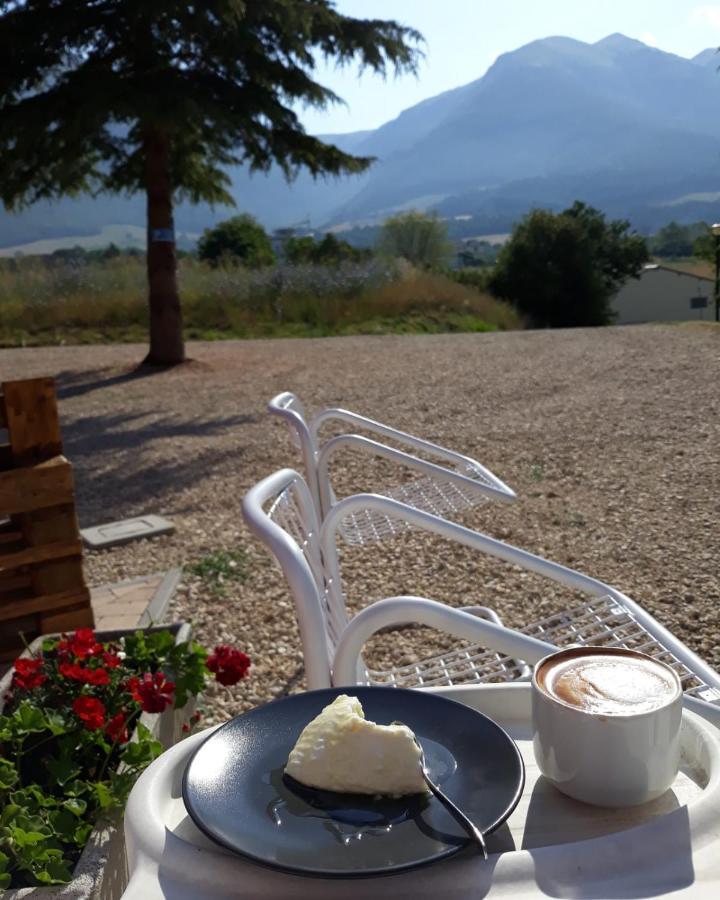 B&B La Casa Di Sirio Norcia Exterior foto